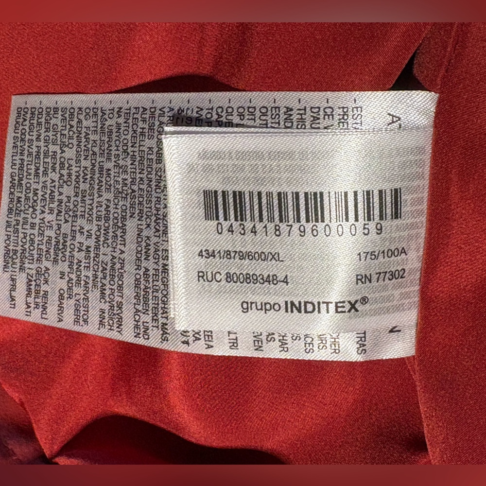 ZARA NWT Waxed Red Barn Jacket With Contrasting Black Collar in Sz XL - Picture 9 of 11